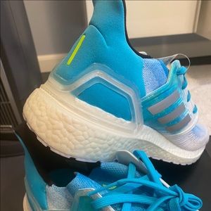 Brand new, never worn men’s adidas running shoes